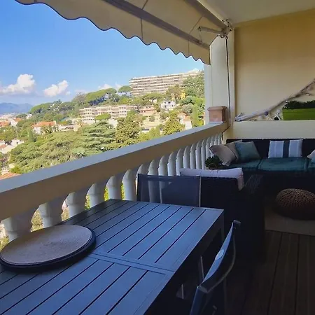 Vue Mer - Plage A Pied Appartement Cannes