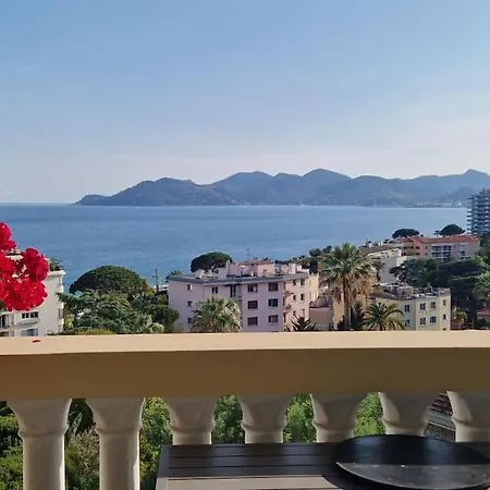 Vue Mer - Plage A Pied Apartment